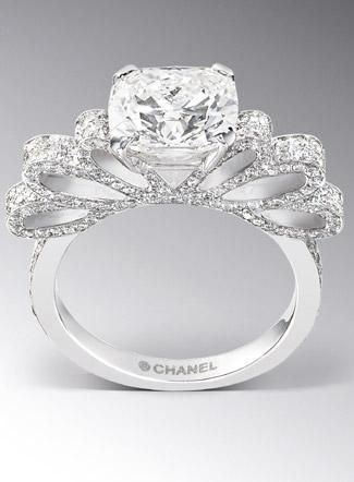 New and Old Glamour: Chanel Engagement Ring. LOVE!