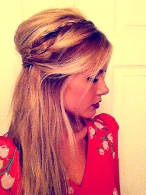 Love this braided half #updo By Jasmine D. @bloomdotcom #Braids #Hair