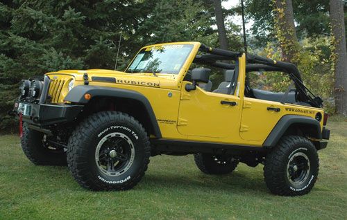 yellow jeep wrangler rubicon :)