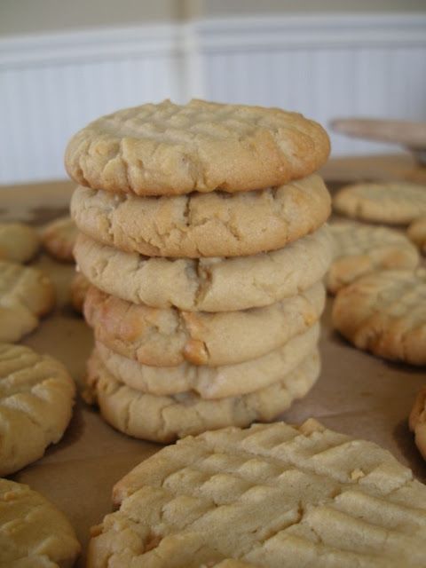 Peanutbutter Cookies.  Im definately going to make these!