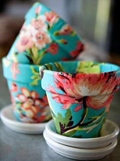 DIY project. glue. fabric. pottery