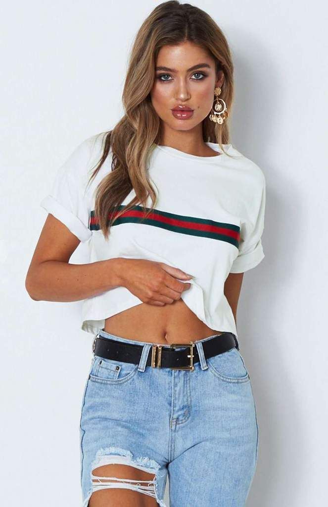 Stripes Patch Simple Casual Crop Top -   Casual And Simple Outfits Ideas