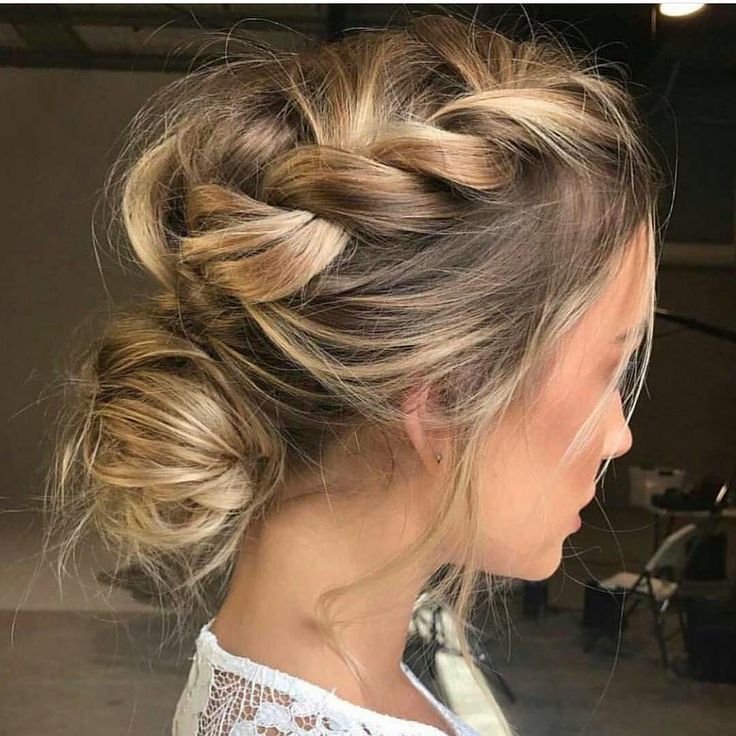 35 Trendy Prom Updos - Hairstyle on Point -   15 hair Bun tumblr ideas
