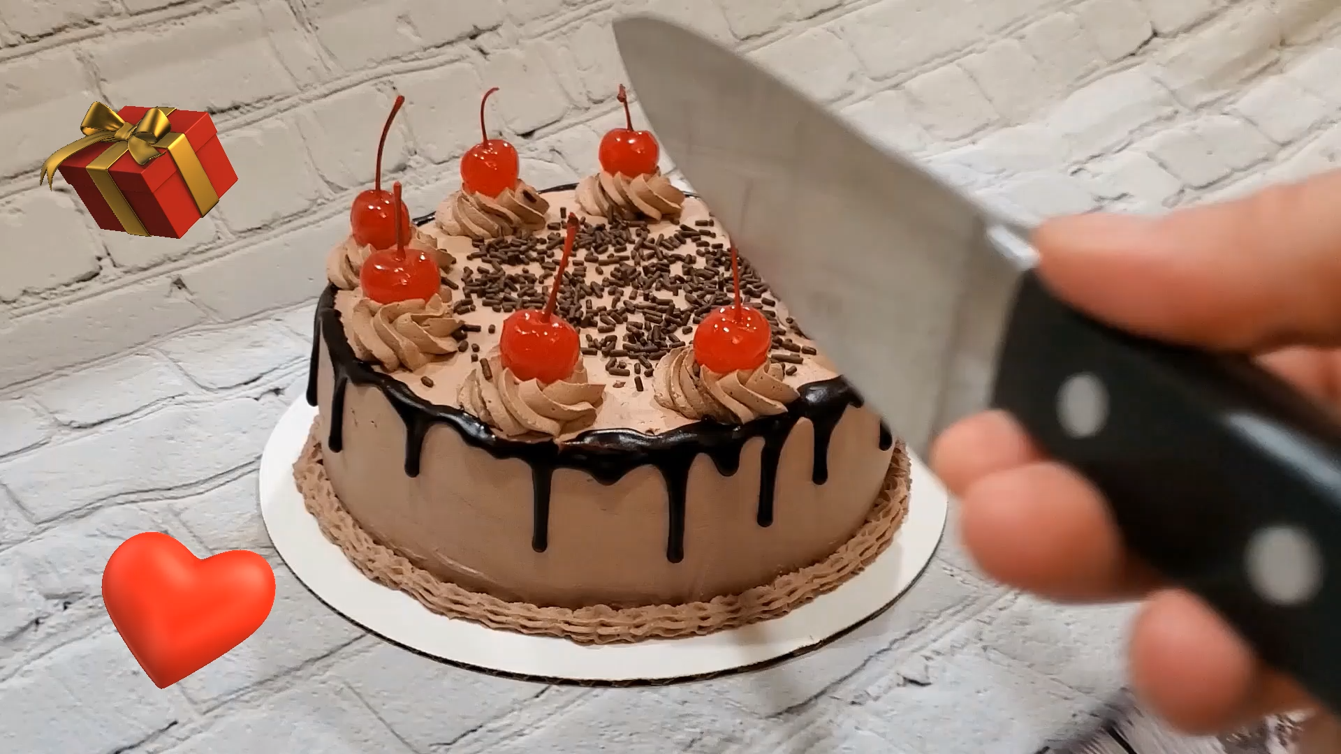 Triple Chocolate Cake -   16 cake Strawberry photography ideas