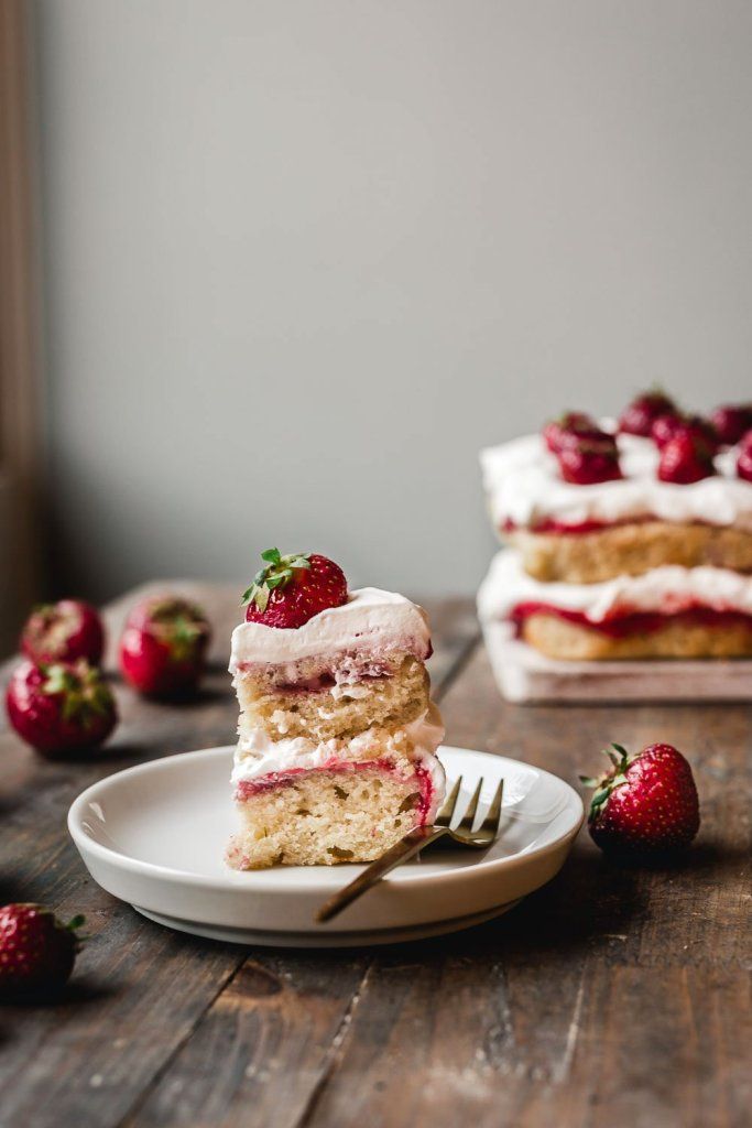STRAWBERRY PUREE LAYER CAKE - My Berry Forest -   16 cake Strawberry photography ideas