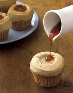 The Best-Ever Maple Cupcakes, A Maple Syrup Recipe -   17 desserts No Bake maple syrup ideas