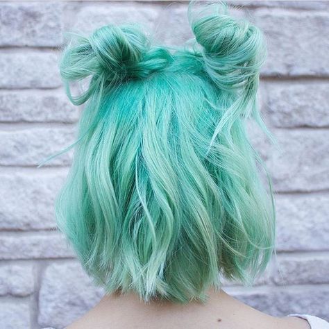 34 Ideas For Hair Color Pastel Ombre Mint Green – bottom-influence -   11 mint hair Ombre ideas