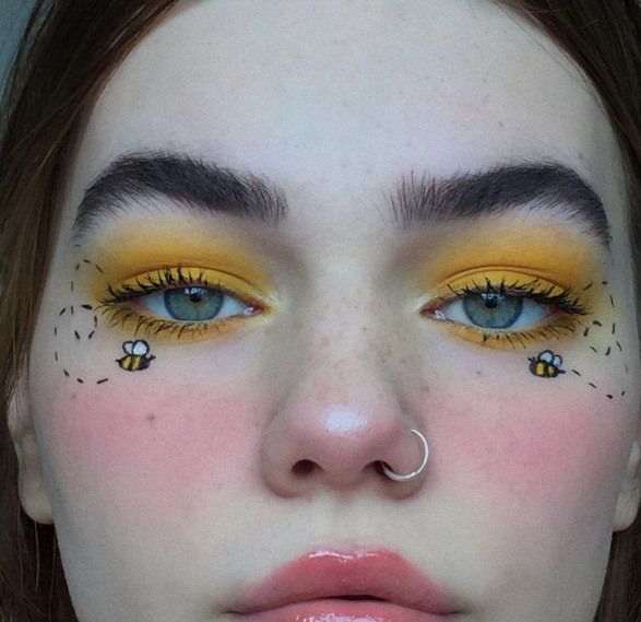 BuzzFeed -   14 makeup Art aesthetic ideas