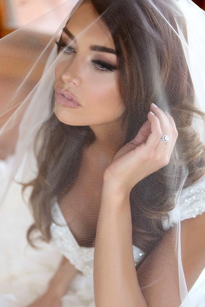30 Attractive Bride Makeup Ideas | Wedding Forward -   14 wedding makeup Photography ideas