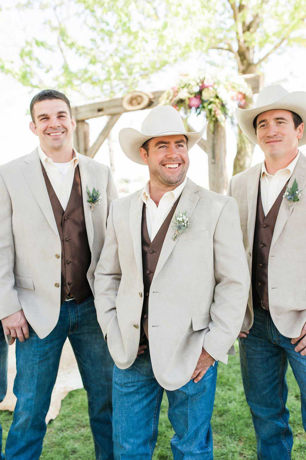 23 Beautiful Country Wedding Groomsmen to Get Inspired -   15 wedding Country suit ideas