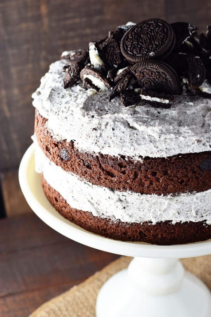 Chocolate Cake with Whipped Oreo Icing -   18 cake Oreo families ideas