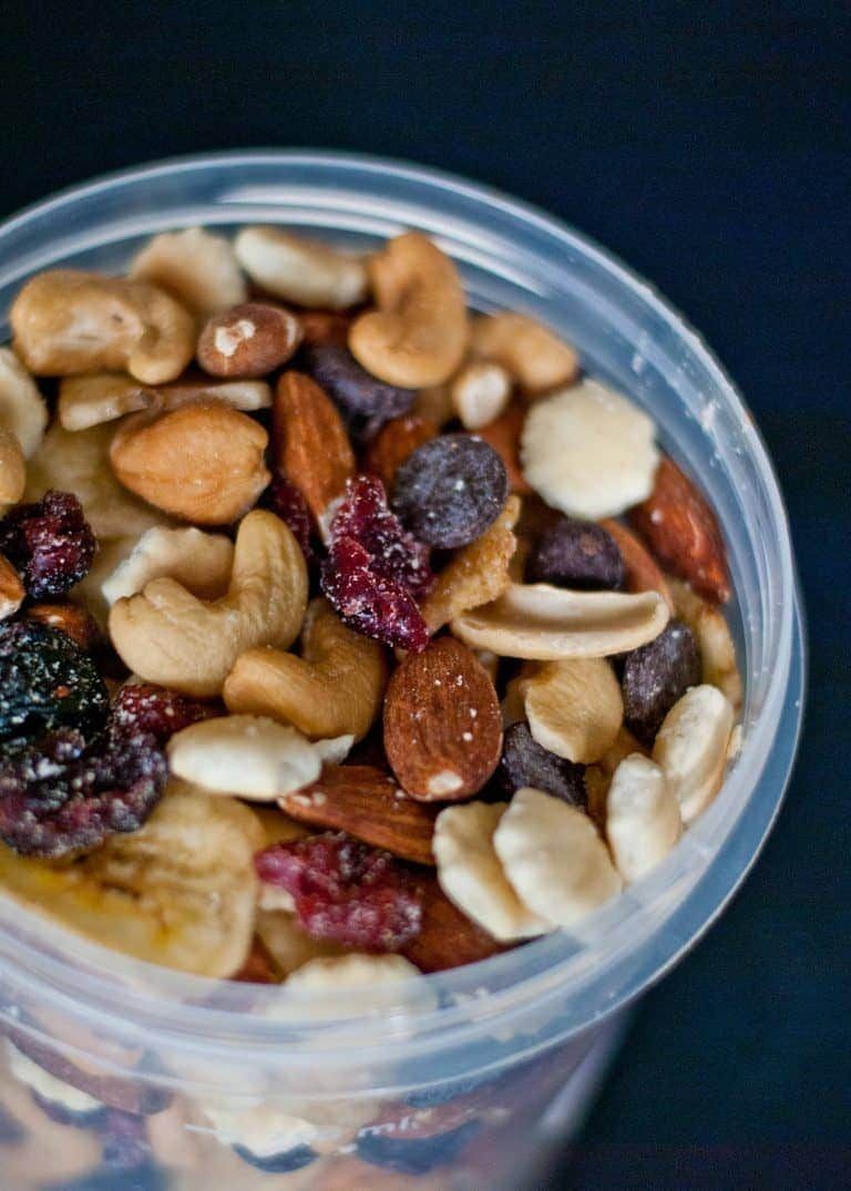 Healthy Trail Mix Recipe - A Sweet and Salty Snack | NeighborFood -   18 healthy recipes Snacks salty ideas