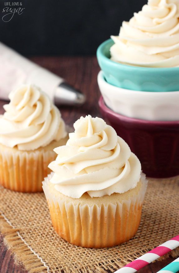 The Best Vanilla Buttercream Frosting | Easy No Fail Recipe! -   19 cake Beautiful buttercream icing ideas