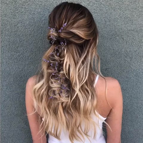 Gorgeous Summer Hairstyles That You Will Want to Try -   7 hair Prom liso ideas
