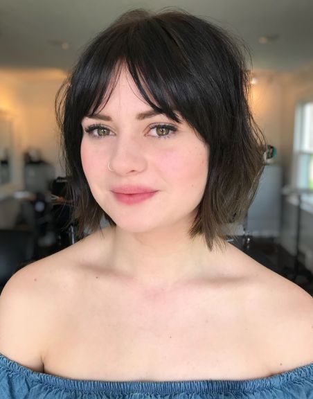 Top 60 Flattering Hairstyles for Round Faces -   11 hairstyles With Bangs plus size ideas