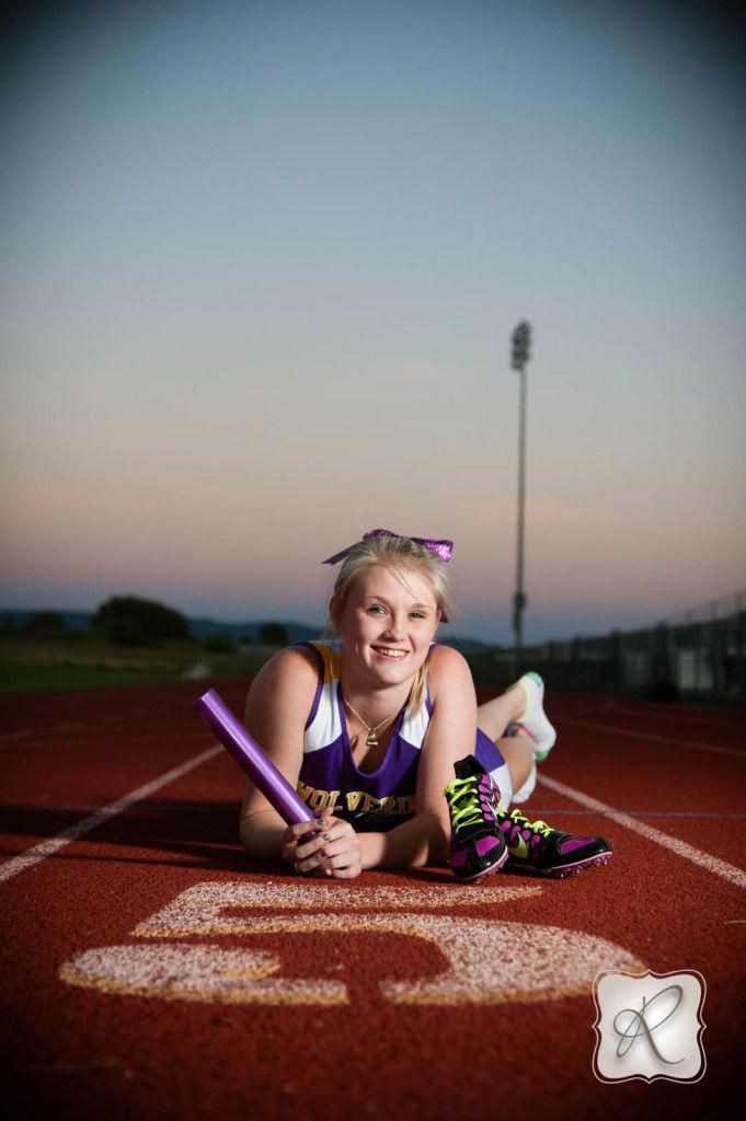 Ashlyn | BHS Track & Field Senior Pics - Durango Wedding and Family Photographers - Allison Ragsdale Photography -   13 fitness Pictures track ideas