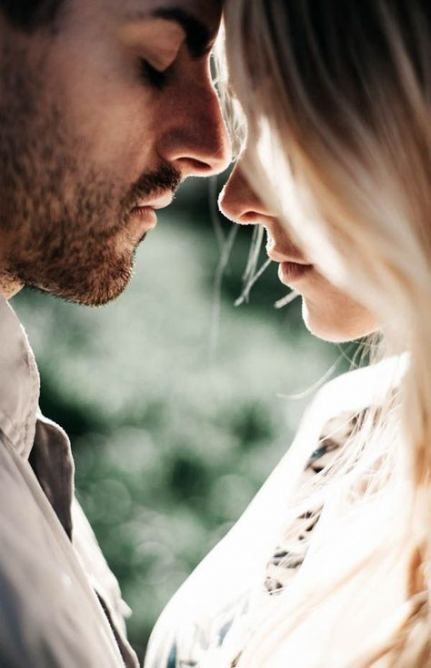 15 wedding Couple kiss ideas