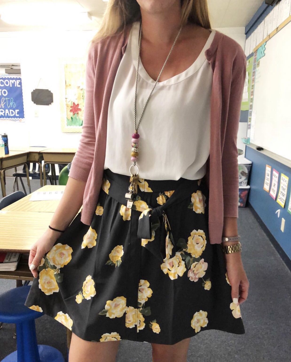 11 Best Teacher Outfits - Chaylor & Mads -   16 dress For Work teachers ideas