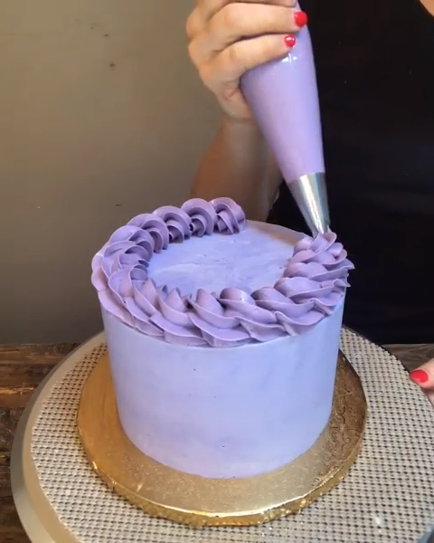 Rope Technique on a Purple Cake -   17 cream cake Decoration ideas