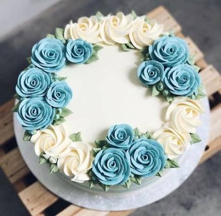 59 Ideas cake decorating roses swirl -   17 cream cake Decoration ideas