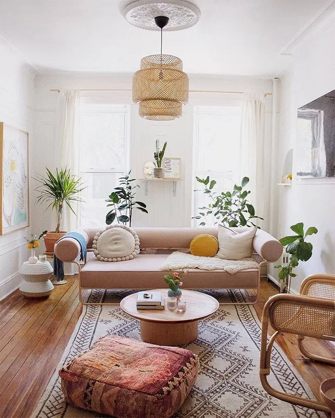 Boho Home Decor: 11 Tips That Show You How To Pull It Off | Posh Pennies -   11 room decor Boho urban ideas