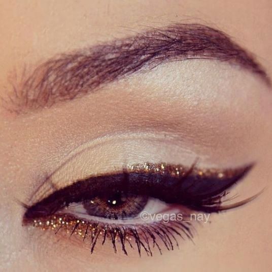 New Year's Eve Makeup Ideas To Make You The Life Of The Party - Society19 -   15 makeup party ideas