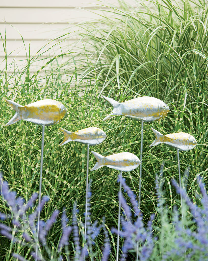 Fish Out of Water Garden Stakes Set of 5 - Metal Fish Yard Art -   16 planting Art sculpture ideas