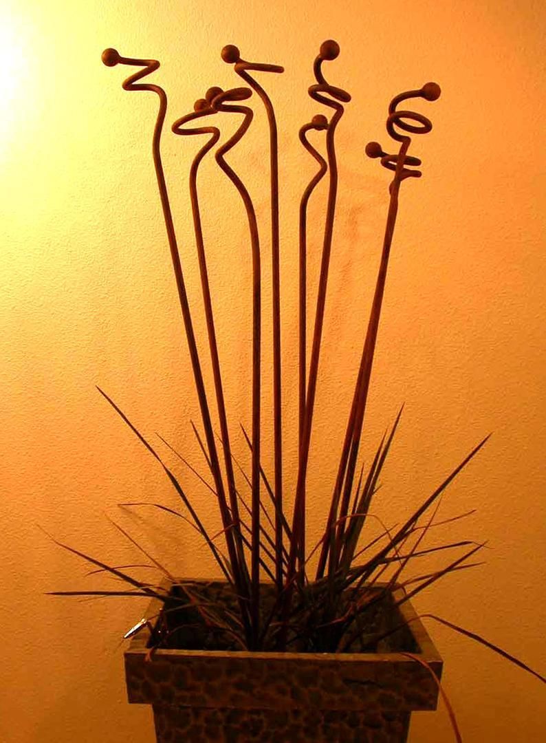 Curly Weeds Free Shipping Garden Stakes Sold Individually Garden Art Sculpture Great for Landscaping -   16 planting Art sculpture ideas