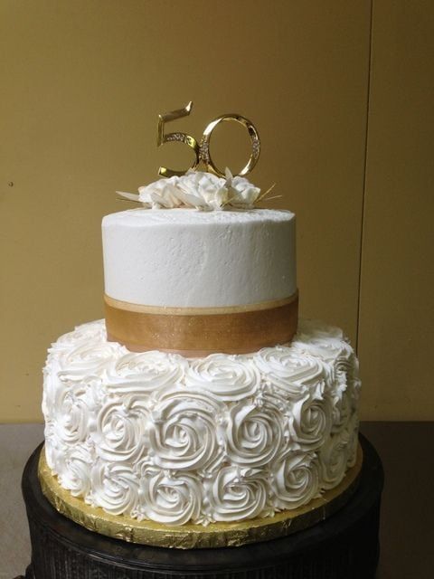 8 cake Wedding anniversary ideas