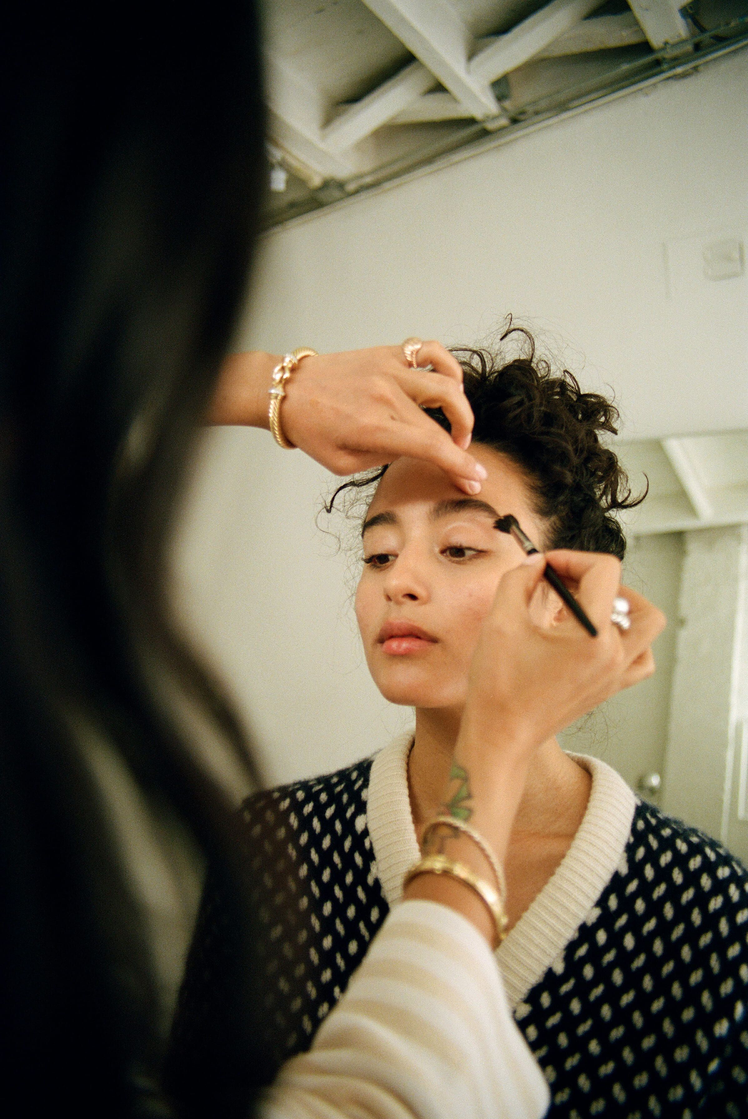 A Makeup Artist on the Intimacy of Working With Her Hands - Man Repeller -   9 makeup Artist working ideas