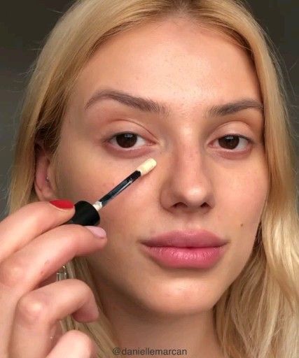 Makeup Tips -   9 makeup Artist working ideas