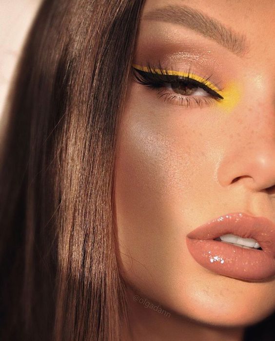Summer Makeup Trends -   12 makeup Prom yellow ideas