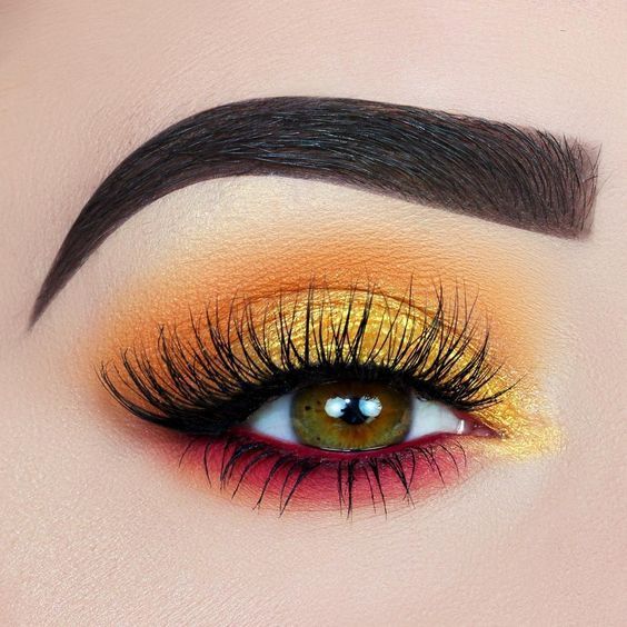 30 Best Summer Makeup Trends for 2020 - Hike n Dip -   12 makeup Prom yellow ideas
