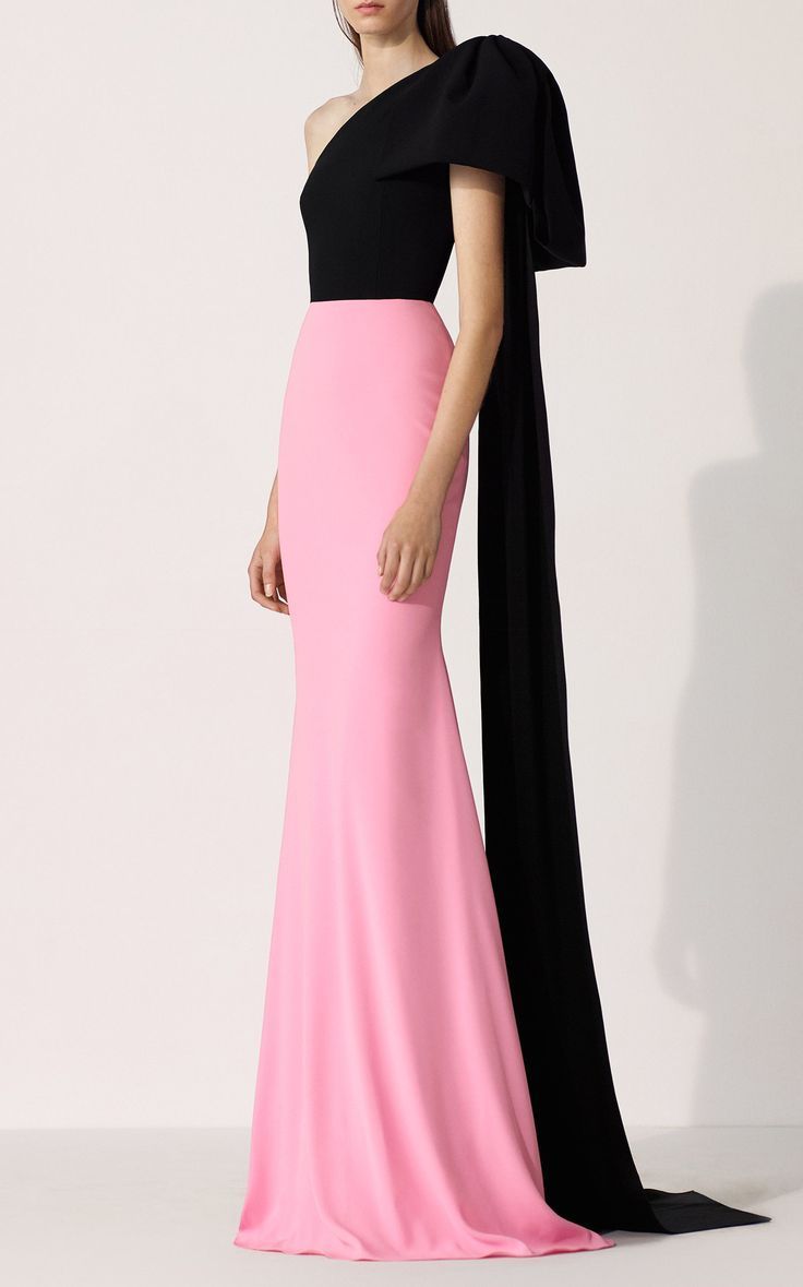 Anderson Two-Tone Crepe Gown by Alex Perry | Moda Operandi -   14 dress Evening outfit ideas