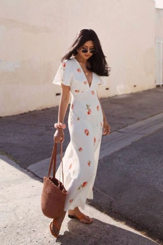 50 looks with long dresses for all ages - Summer Dresses -   15 dress Spring elegant ideas