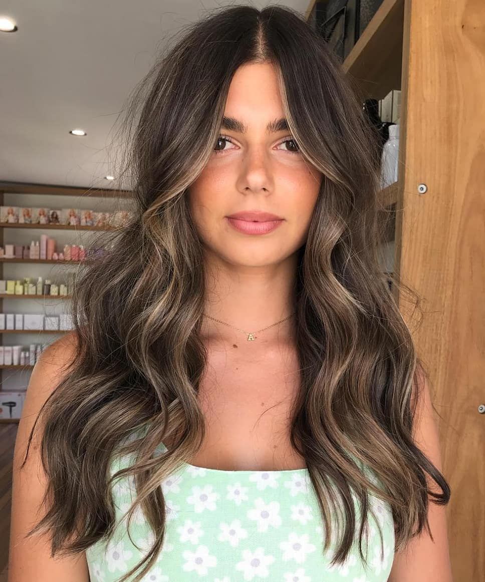 Edwards And Co. on Instagram: “SUMMER HAIR рџ?± @ashtonwood showing off her #FutureProof sunkissed locks by @torie_edwardsandco at our Gold Coast Location. рџ’Ґ Silky waves by…” -   15 hair Waves brunette ideas