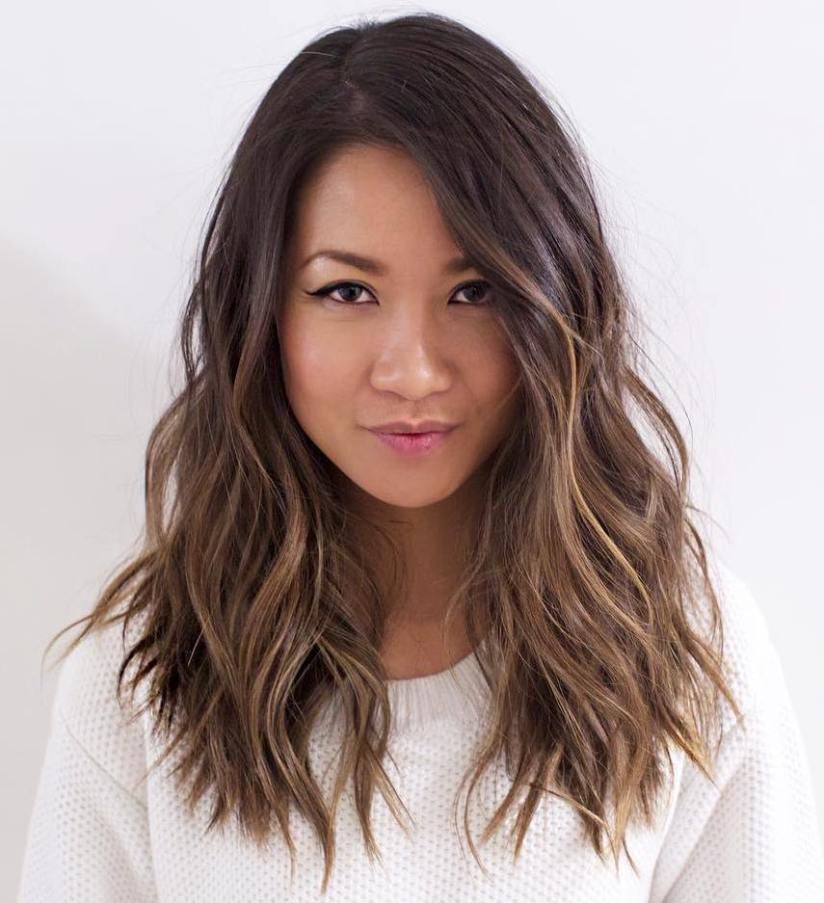 20 Perfect Ways to Get Beach Waves in Your Hair -   15 hair Waves brunette ideas