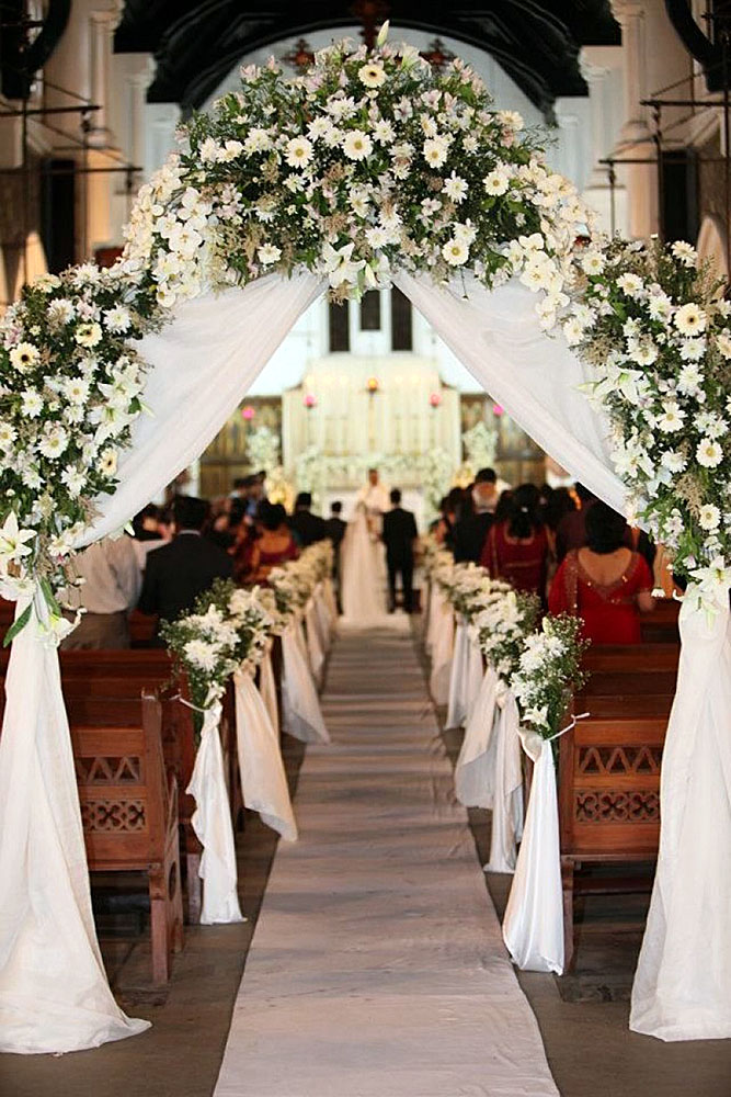 45 Breathtaking Church Wedding Decorations | Wedding Forward -   15 wedding Church gold ideas