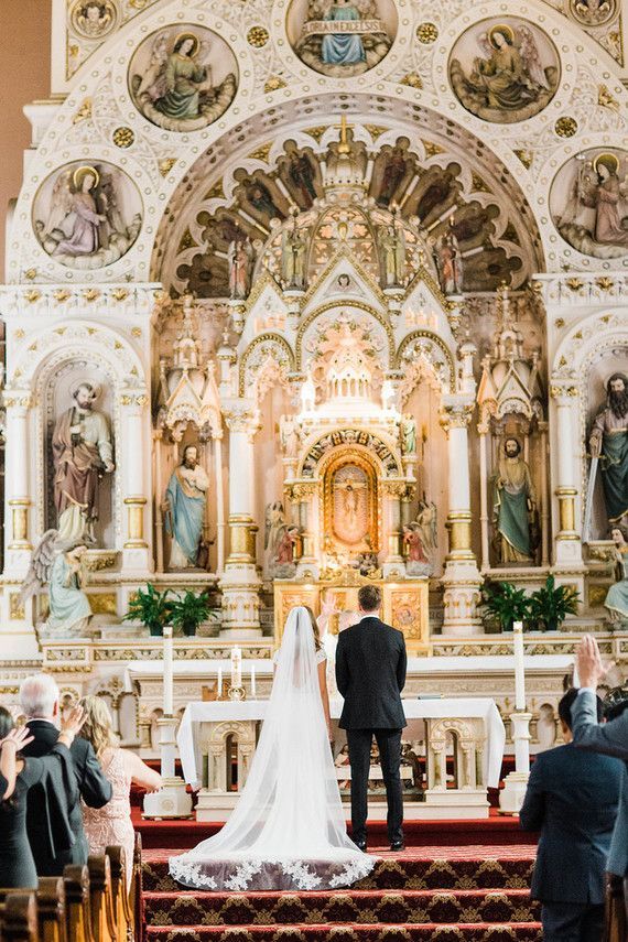 Classic Chicago wedding ceremony at St. Michael's Church | Wedding & Party Ideas -   15 wedding Church gold ideas