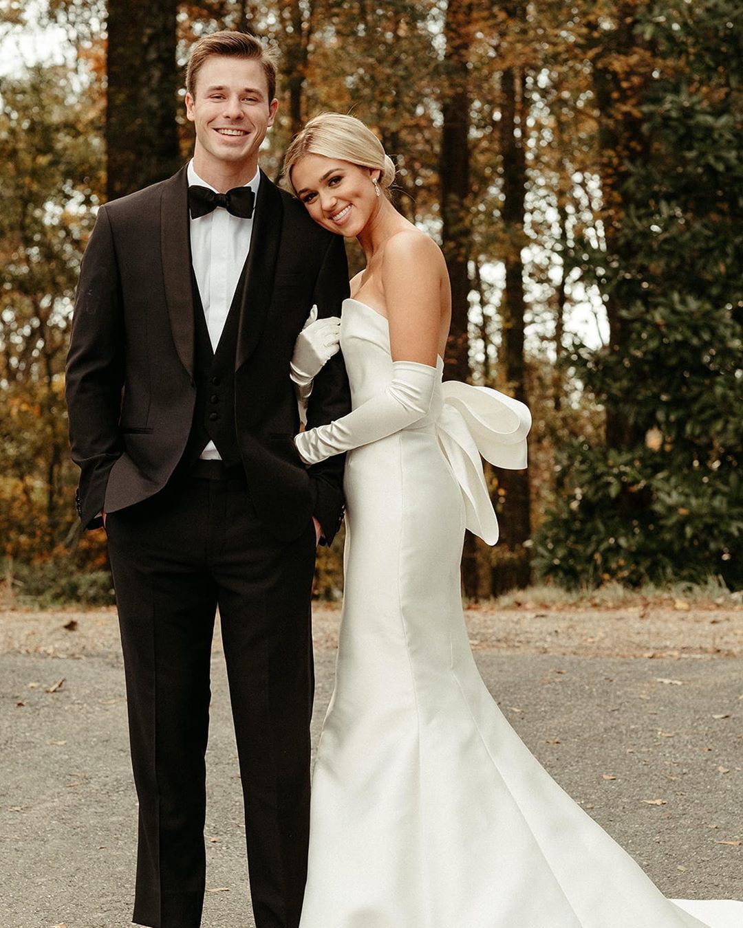 Korie Robertson on Instagram: “I'm still not quite able to put it into words, but just know that on 11.25.19 our baby girl married the most amazing man. These last few…” -   17 classic wedding Photos ideas