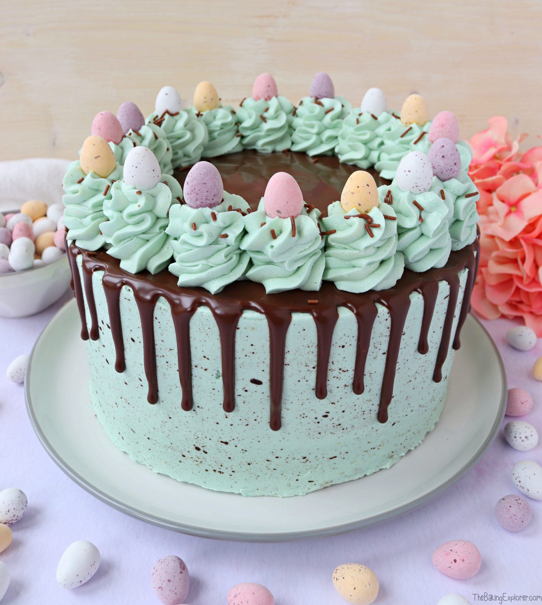 Easter Speckled Egg Drip Cake - The Baking Explorer -   17 drip cake Yellow ideas