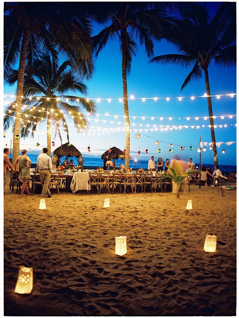 Beach Wedding Dance Floor in the Sand -   18 wedding Beach lights ideas