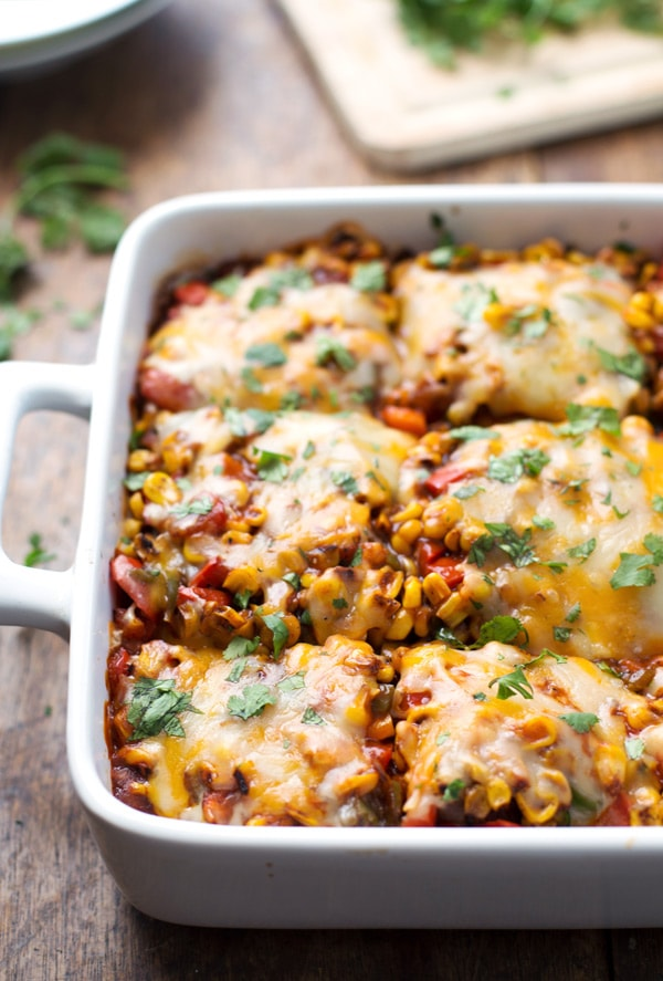 Healthy Mexican Casserole with Roasted Corn and Peppers - Pinch of Yum -   19 healthy recipes Mexican clean eating ideas