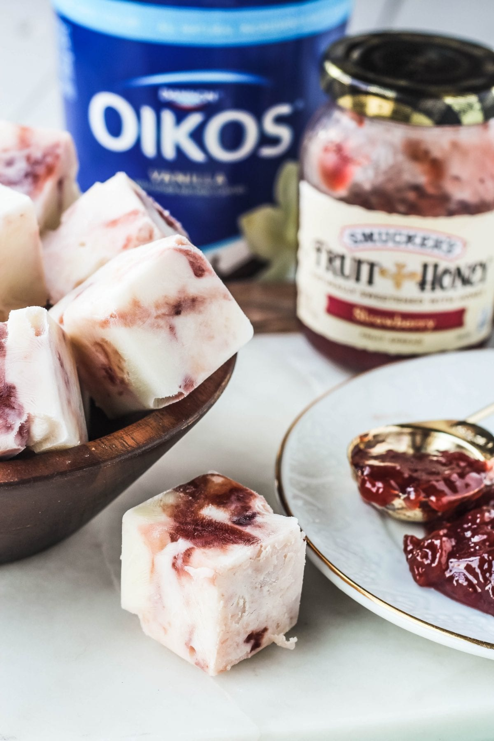 Frozen Greek Yogurt Bites - Blackberry Babe -   19 diet Food greek yogurt ideas