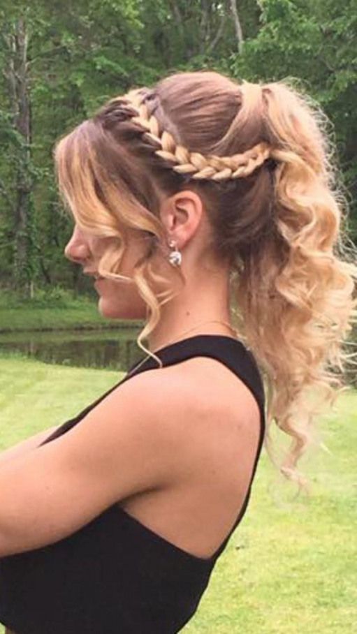 BuzzFeed -   12 homecoming hairstyles Updo ideas