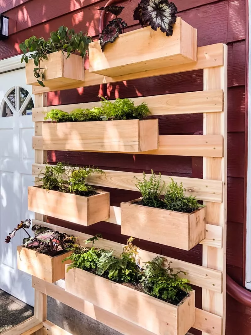 DIY Railing Planters for your Deck or Balcony -   16 garden design Patio planter boxes ideas