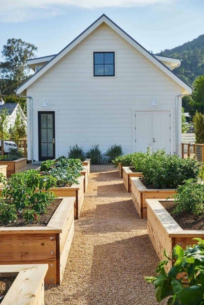 How to Make a Simple Garden Planter Box -   17 garden design Plants raised beds ideas