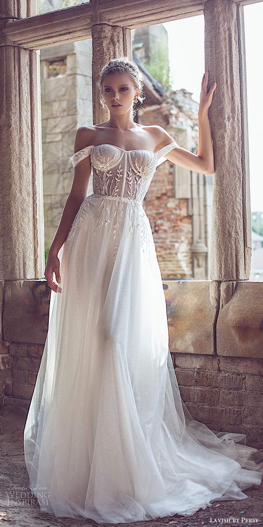 Yaniv Persy Fall 2020 Wedding Dresses | Wedding Inspirasi -   19 dress Wedding casamento ideas
