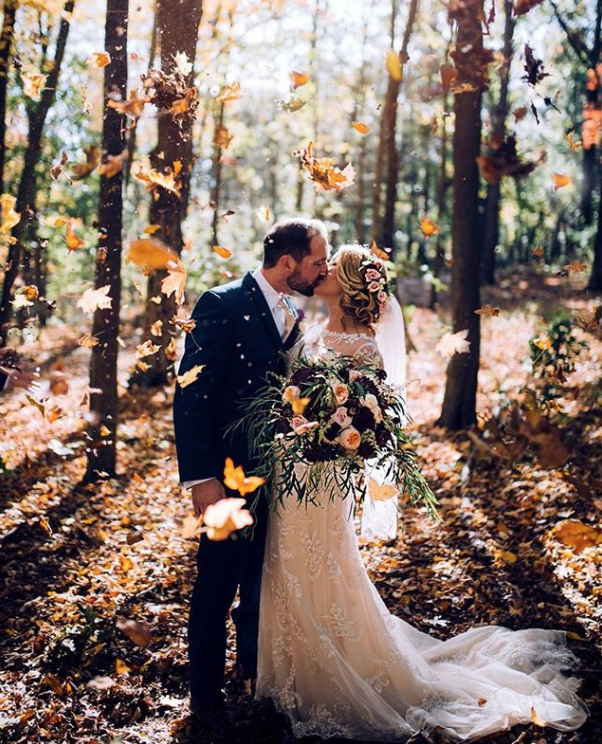 Photo of the Day: September 26 -   19 fall wedding Photos ideas