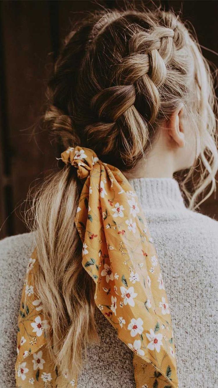 Quick And Simple Hairstyles To Save Time When You're Already Late -   19 hairstyles Simple coiffures ideas